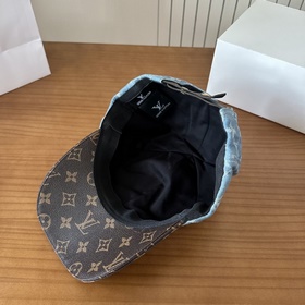 Бейсболка Louis Vuitton Легкая и дышащ