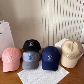 Бейсболка Louis Vuitton Новая бейсболк