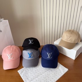 Бейсболка Louis Vuitton Новая бейсболк