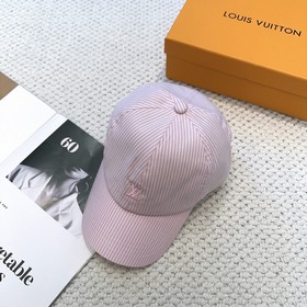 Бейсболка Louis Vuitton Новая бейсболк