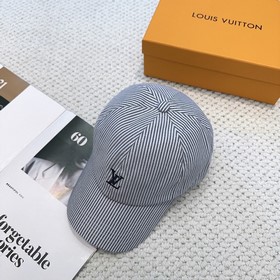Бейсболка Louis Vuitton Новая бейсболк