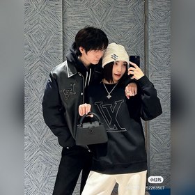 Новая шерстяная шапка Louis Vuitton, б