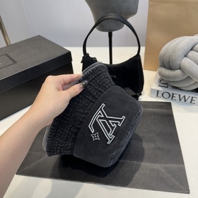 Бейсболка Louis Vuitton Новая джинсова