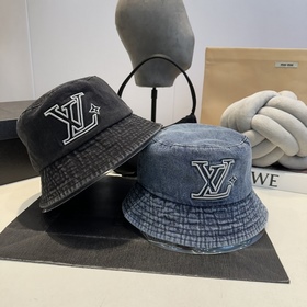 Бейсболка Louis Vuitton Новая джинсова