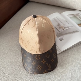 Бейсболка Louis Vuitton Легкая и дышащ