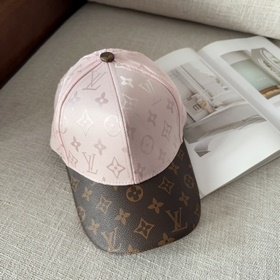 Бейсболка Louis Vuitton Легкая и дышащ