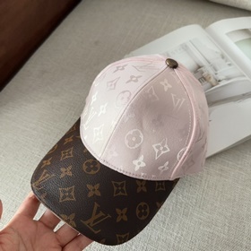 Бейсболка Louis Vuitton Легкая и дышащ