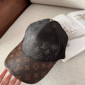 Бейсболка Louis Vuitton Легкая и дышащ