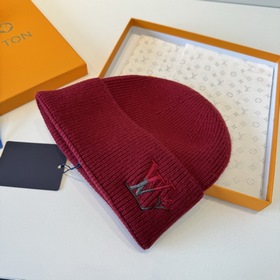 Бейсболка Louis Vuitton Новая вязаная 