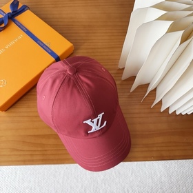 Бейсболка Louis Vuitton Новая бейсболк