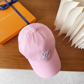 Бейсболка Louis Vuitton Новая бейсболк