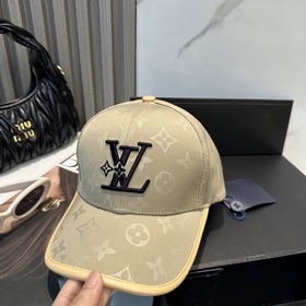Бейсболка Louis Vuitton Новая бейсболк