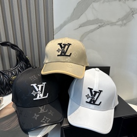 Бейсболка Louis Vuitton Новая бейсболк