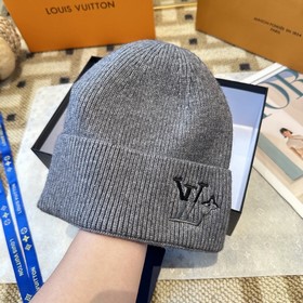 Товары Louis Vuitton, вязаная шерстяна