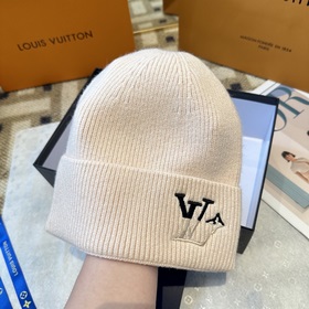 Товары Louis Vuitton, вязаная шерстяна