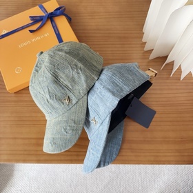 Бейсболка Louis Vuitton Легкая и дышащ