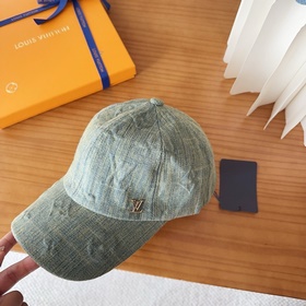 Бейсболка Louis Vuitton Легкая и дышащ