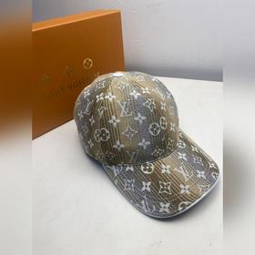 Новое поступление с коробкой и тканевы