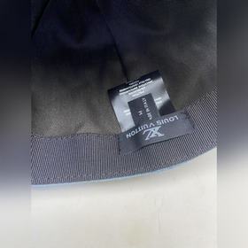Новое поступление с коробкой и тканевы