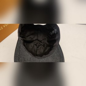 Новое поступление с коробкой и тканевы