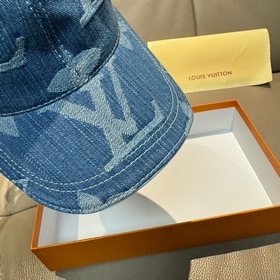 Эта подлинная бейсболка Louis Vuitton,