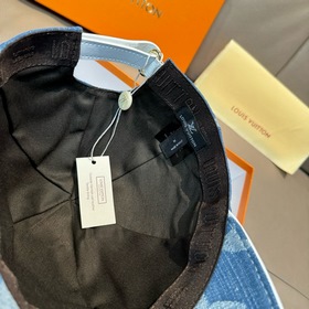 Эта подлинная бейсболка Louis Vuitton,