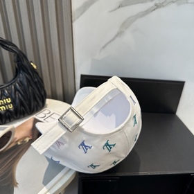 Двусторонняя бейсболка Louis Vuitton с