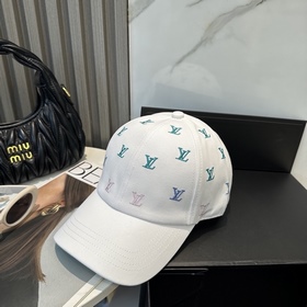 Двусторонняя бейсболка Louis Vuitton с