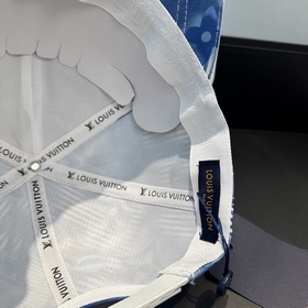 Бейсболка Louis Vuitton LV Новая верси