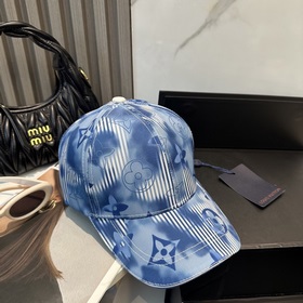 Бейсболка Louis Vuitton LV Новая верси