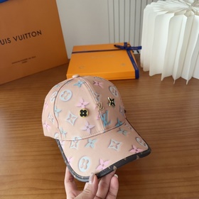 Аутентичная вышитая бейсболка Louis Vu
