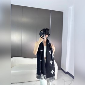 Новые поступления： 2026 Lv Premium Qua