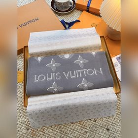 Шарф LV (Louis Vuitton) Essential Shin