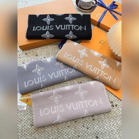 Шарф LV (Louis Vuitton) Essential Shin