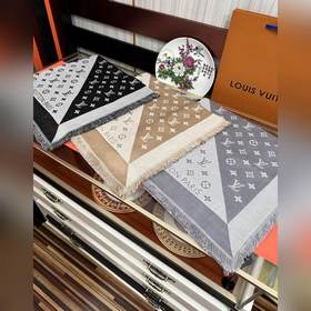 Выдающаяся рекомендация LV 2026： класс