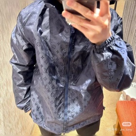LV Двусторонняя куртка из тонкого жакк