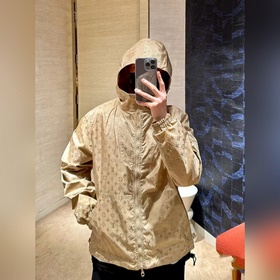 LV Двусторонняя куртка из тонкого жакк