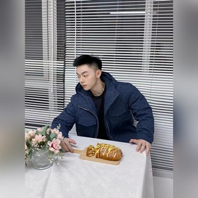 Пуховая куртка Louis Vuitton сохраняет