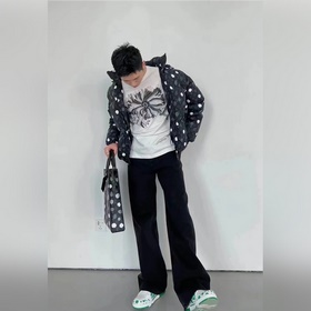 Пуховик Louis Vuitton x Yayoi Kusama P