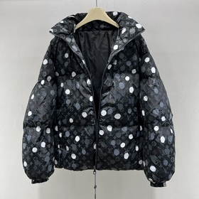 Пуховая куртка Louis Vuitton x Yayoi K