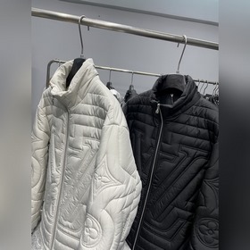 LV25FW Осень/Зима Новинка： нейлоновая 
