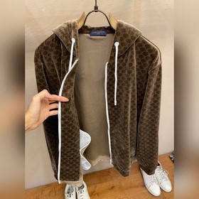 Эксклюзивная новинка Louis Vuitton： ос