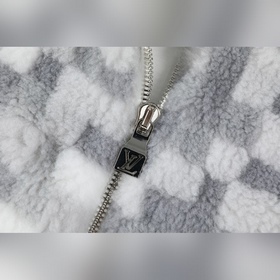 LOUIS VUITTON Коллекция для лыжников К