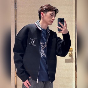 LOUIS VUITTON 26SS Логотип Вышитая вяз