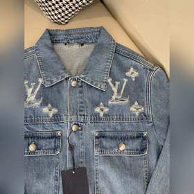 Джинсовая куртка LOUIS VUITTON с эффек