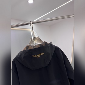 Louis Vuitton 2026 Осень/Зима Новая ку