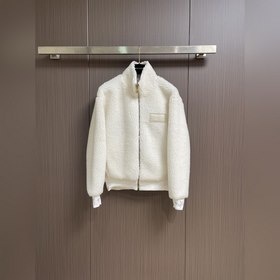 Louis Vuitton 2026 Весна/Лето Новая за
