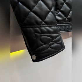 Бренд： Louis Vuitton Материал： Импор