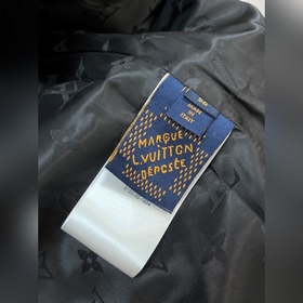 Бренд： Louis Vuitton Материал： Импор