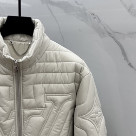 Хлопковое пальто Louis Vuitton* High-E